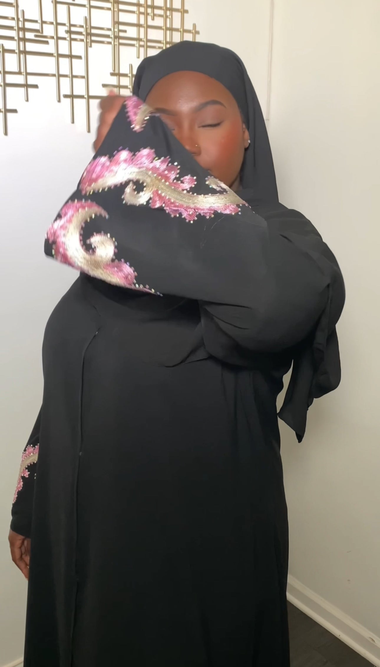 Abaya . 01